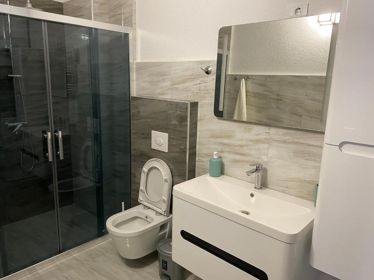 Hotel Inn Prizren Exterior photo